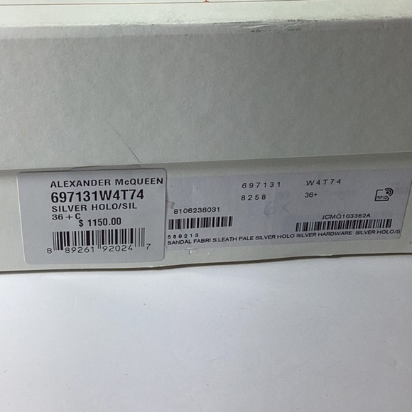 Alexander McQueen
Punk Stud Metallic Leather Ankle-Strap Sandals - Picture 8 of 10